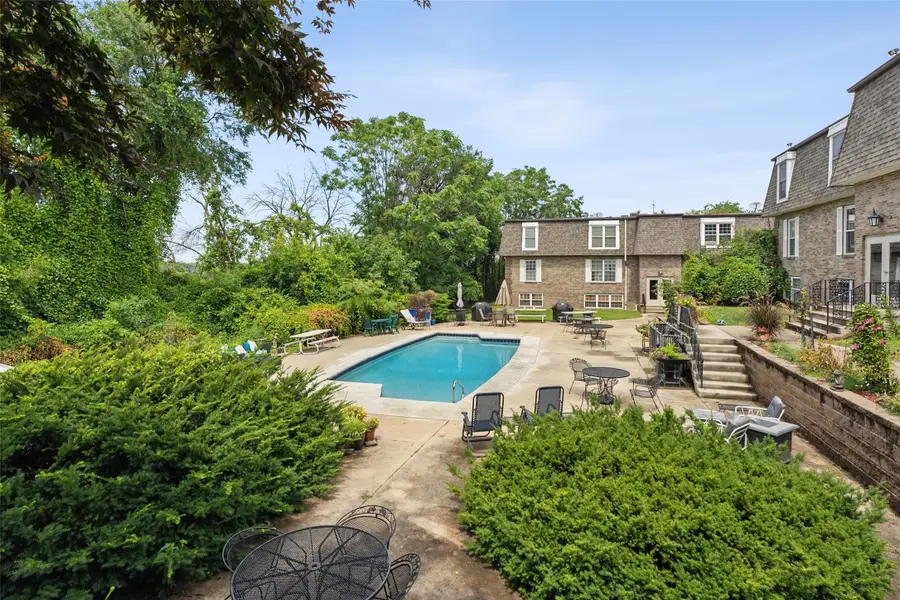 1100 E 6th Street #5, Des Moines, IA 50316 - Image #3