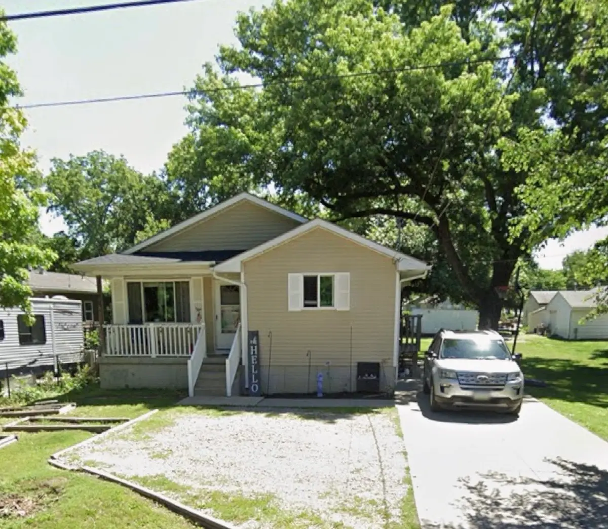 109 E 33rd Street, Des Moines, IA 50317 - #1