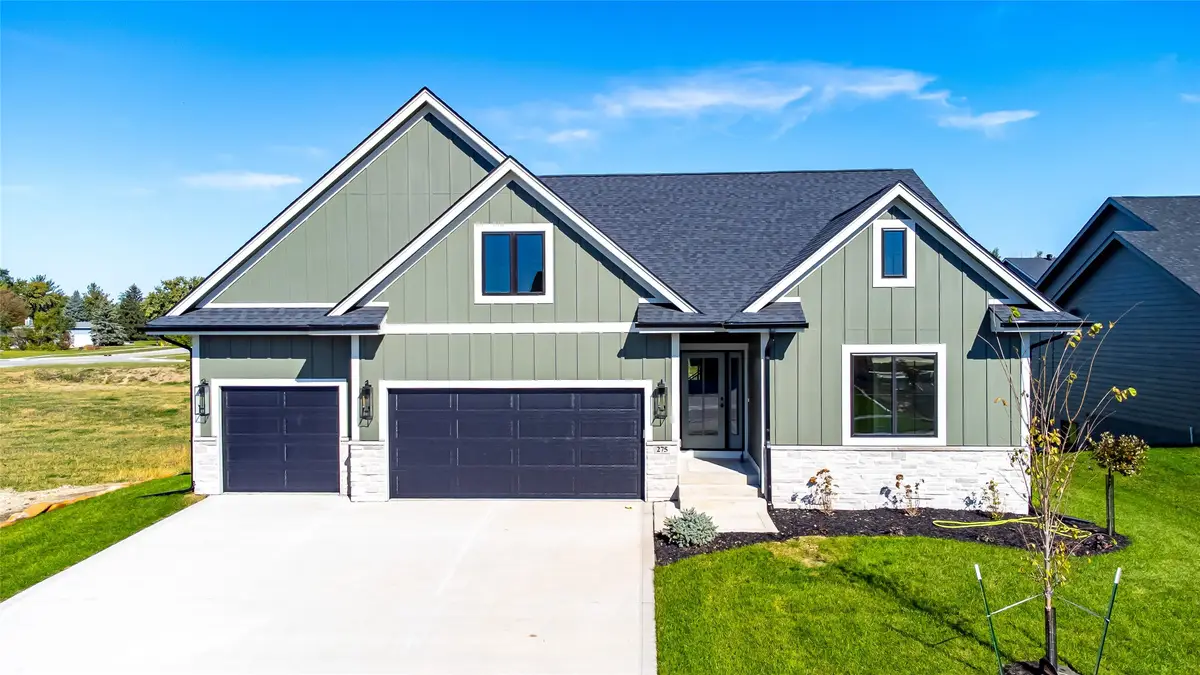275 NW Montego Court, Waukee, IA 50263 - Image #1