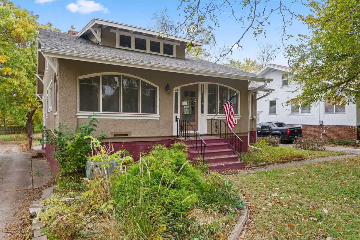 1001 42nd Street, Des Moines, IA 50311 - Image #1