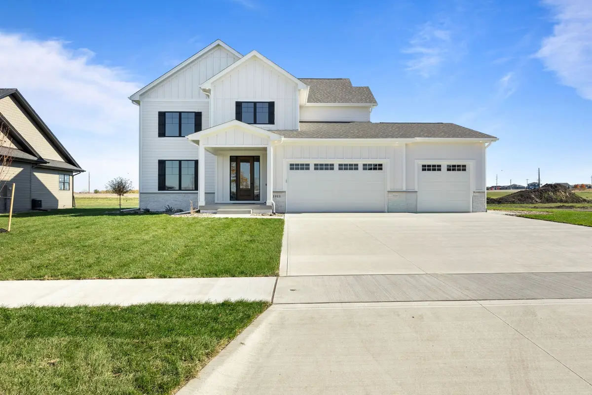 1911 NE Pond View Court, Ankeny, IA 50021 - Image #1