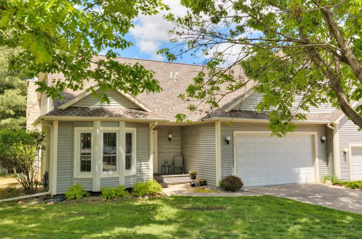 8115 Cobblestone Court, Urbandale, IA 50322 - Image #1