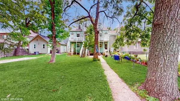 1120 23rd Street #6, Des Moines, IA 50311