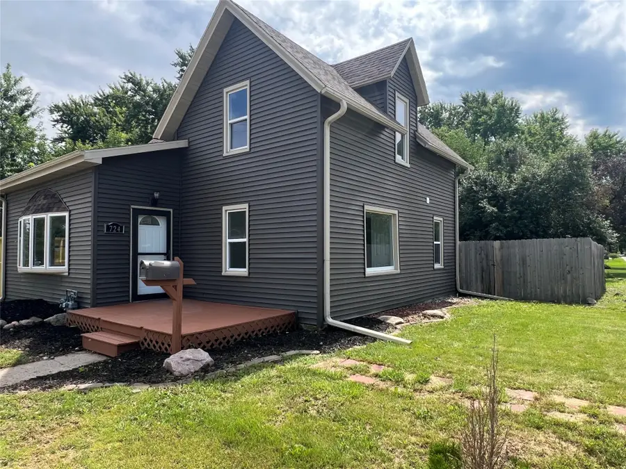 724 Elm Avenue, Story City, IA 50248 - Image #2