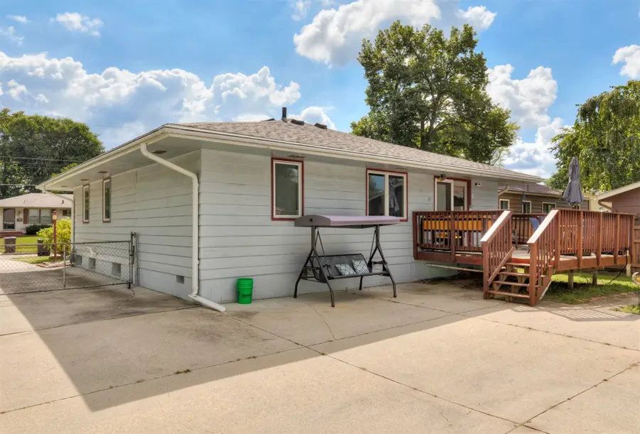 2614 E 38th Court, Des Moines, IA 50317 - Image #3