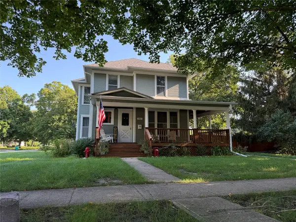 721 W Court Avenue, Winterset, IA 50273
