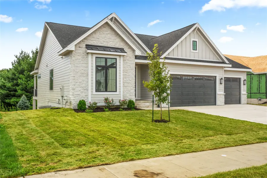 1380 NW Alderleaf Drive, Waukee, IA 50263 - Image #2