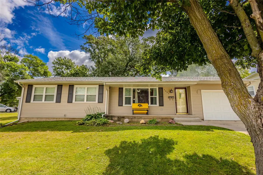 1401 S 6th Avenue E, Newton, IA 50208 - Image #2