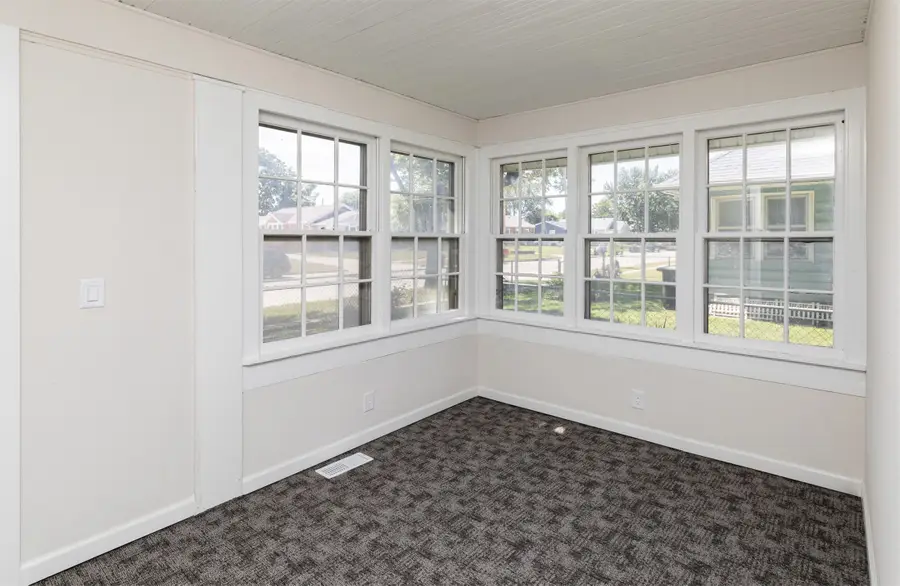 2436 E Walnut Street, Des Moines, IA 50317 - Image #3