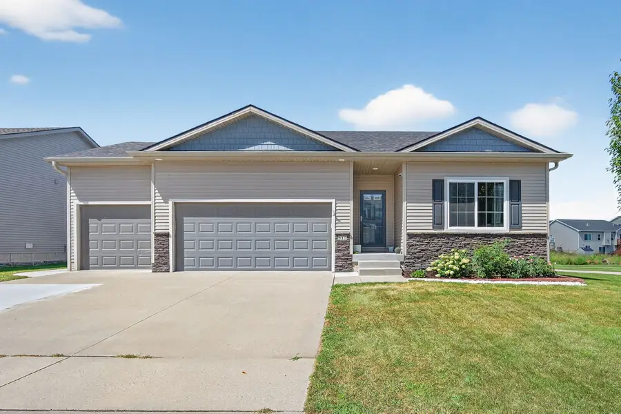 513 SE 15th Street, Grimes, IA 50111 - Image #2