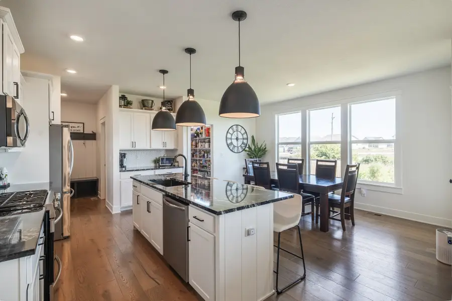 105 Creekside Drive Sw, Bondurant, IA 50035 - Image #2