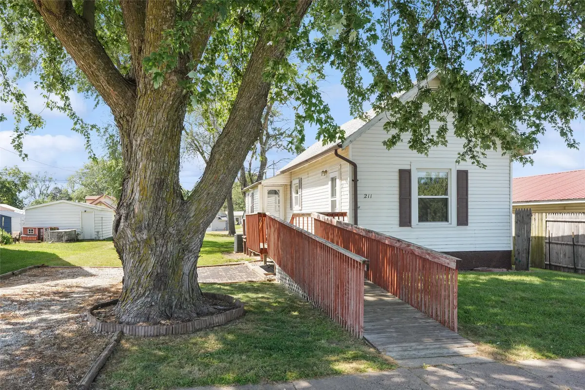 211 N Main Street, Melcher Dallas, IA 50163 - Image #1