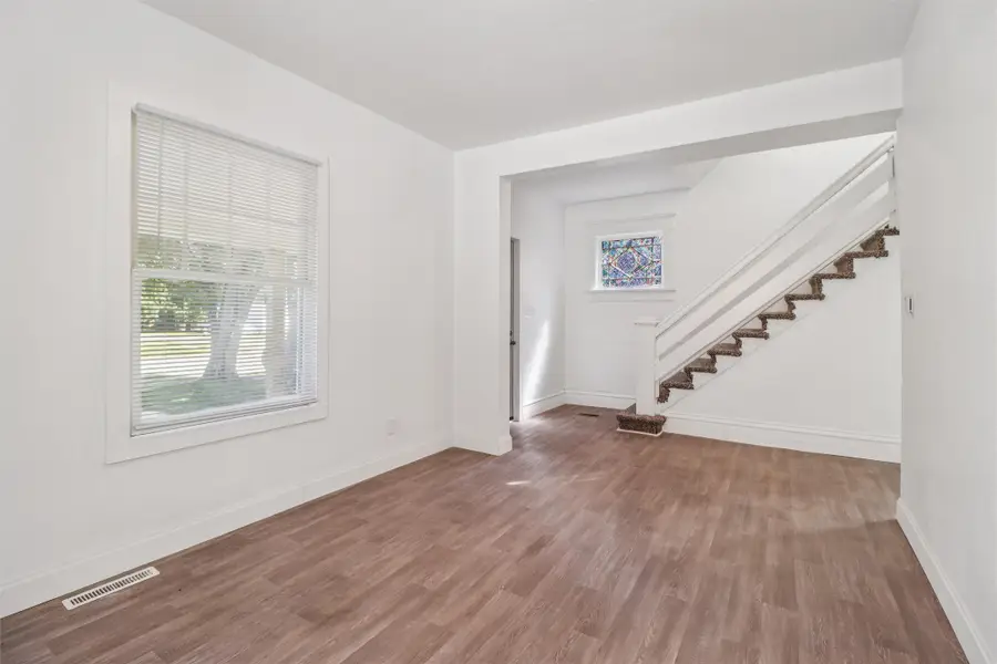 2069 E Grand Avenue, Des Moines, IA 50317 - Image #3