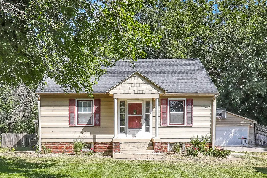 1250 NE 52nd Avenue, Des Moines, IA 50313 - Image #2