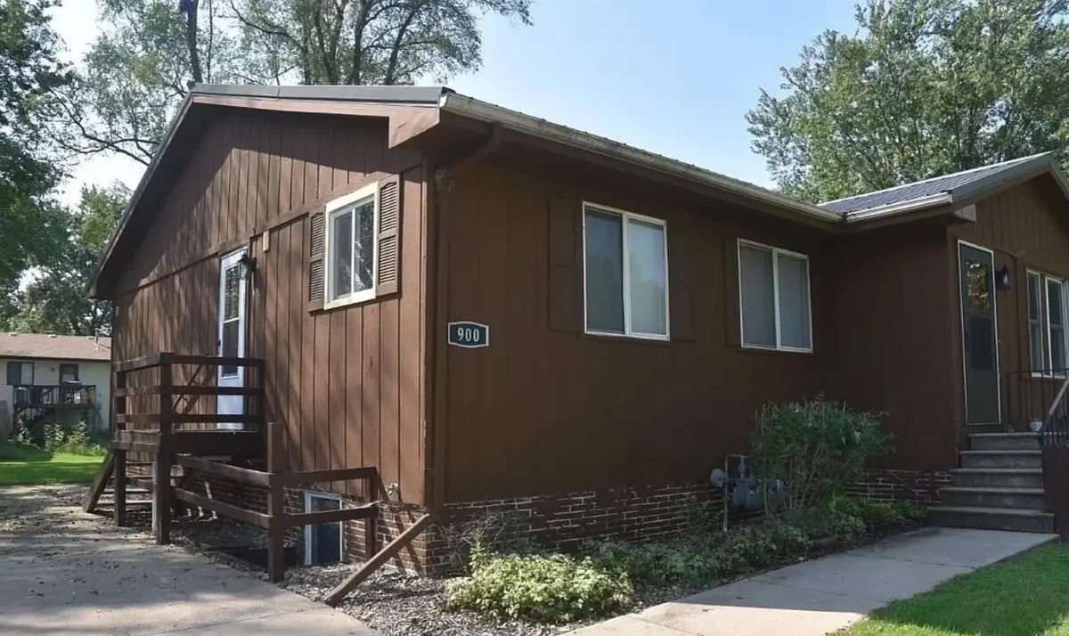 900/902 College Street, Boone, IA 50036 - Image #1