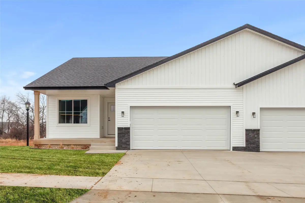 6538 NE 11th Court, Des Moines, IA 50313 - Image #1