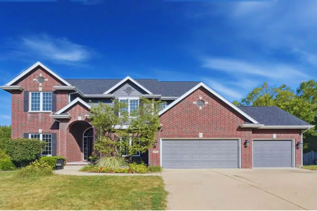 3703 149th Street, Urbandale, IA 50323 - Image #1