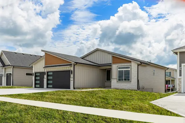 3417 NE 12th Street, Ankeny, IA 50021