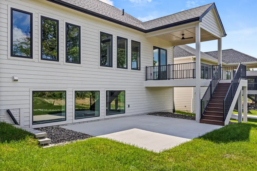 2642 SE Steele Drive, Waukee, IA 50263 - Image #2