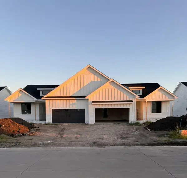 1222 NW 32nd Street, Ankeny, IA 50023