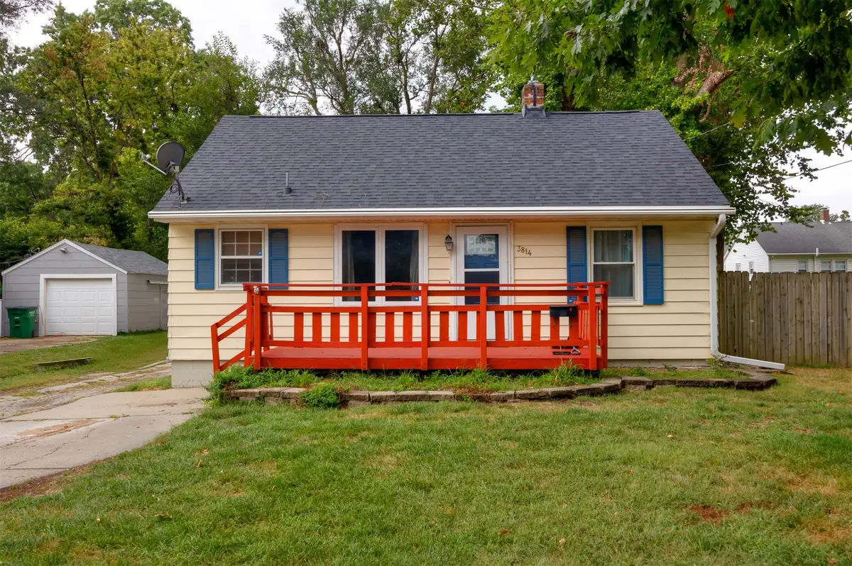 3814 67th Street, Urbandale, IA 50322 - Image #1