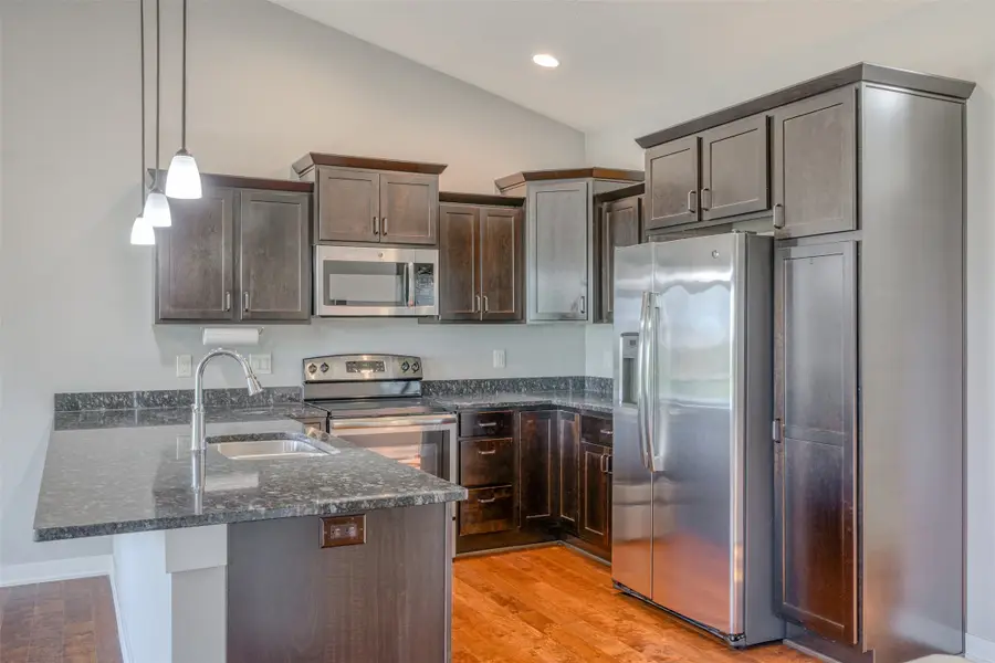 2513 NE 6th Street, Grimes, IA 50111 - Image #2