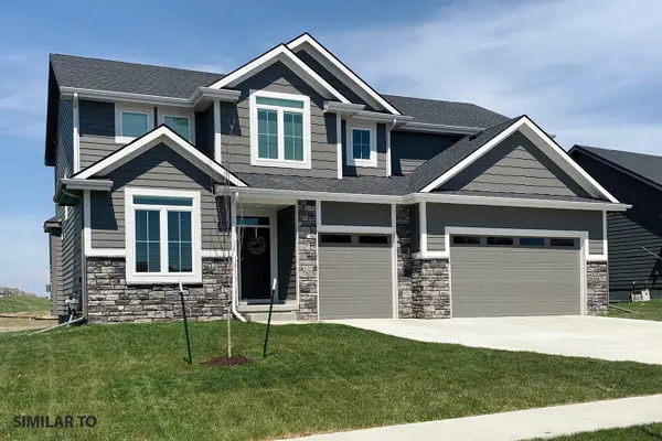 2730 SE Florence Drive, Waukee, IA 50263