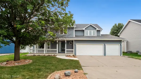 708 13th Street Sw, Altoona, IA 50009