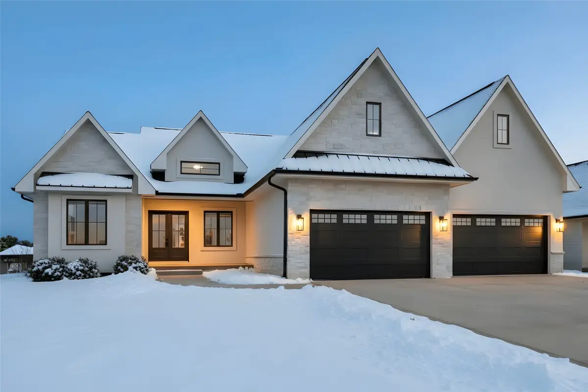 18297 Alderleaf Drive, Clive, IA 50325 - Image #1