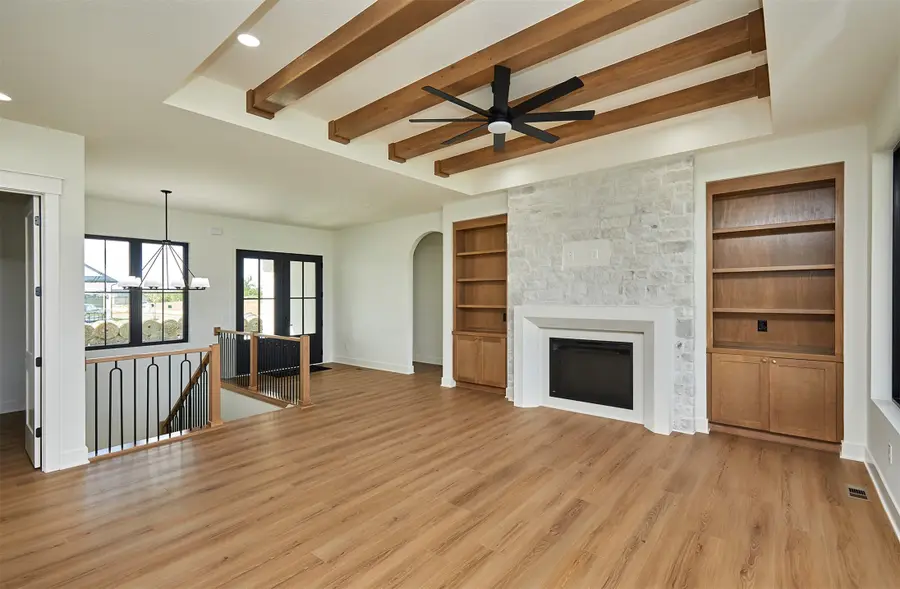 18297 Alderleaf Drive, Clive, IA 50325 - Image #2