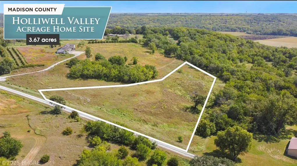 2228 Holliwell Valley Court, Winterset, IA 50273 - Image #1