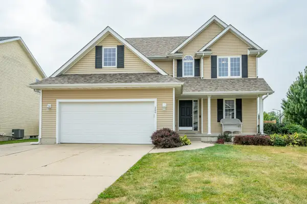 200 SE Dorr Court, Pleasant Hill, IA 50327