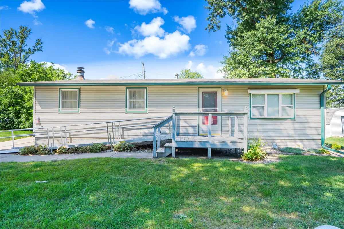 310 Sugar Plum Place, Marshalltown, IA 50158 - Image #1