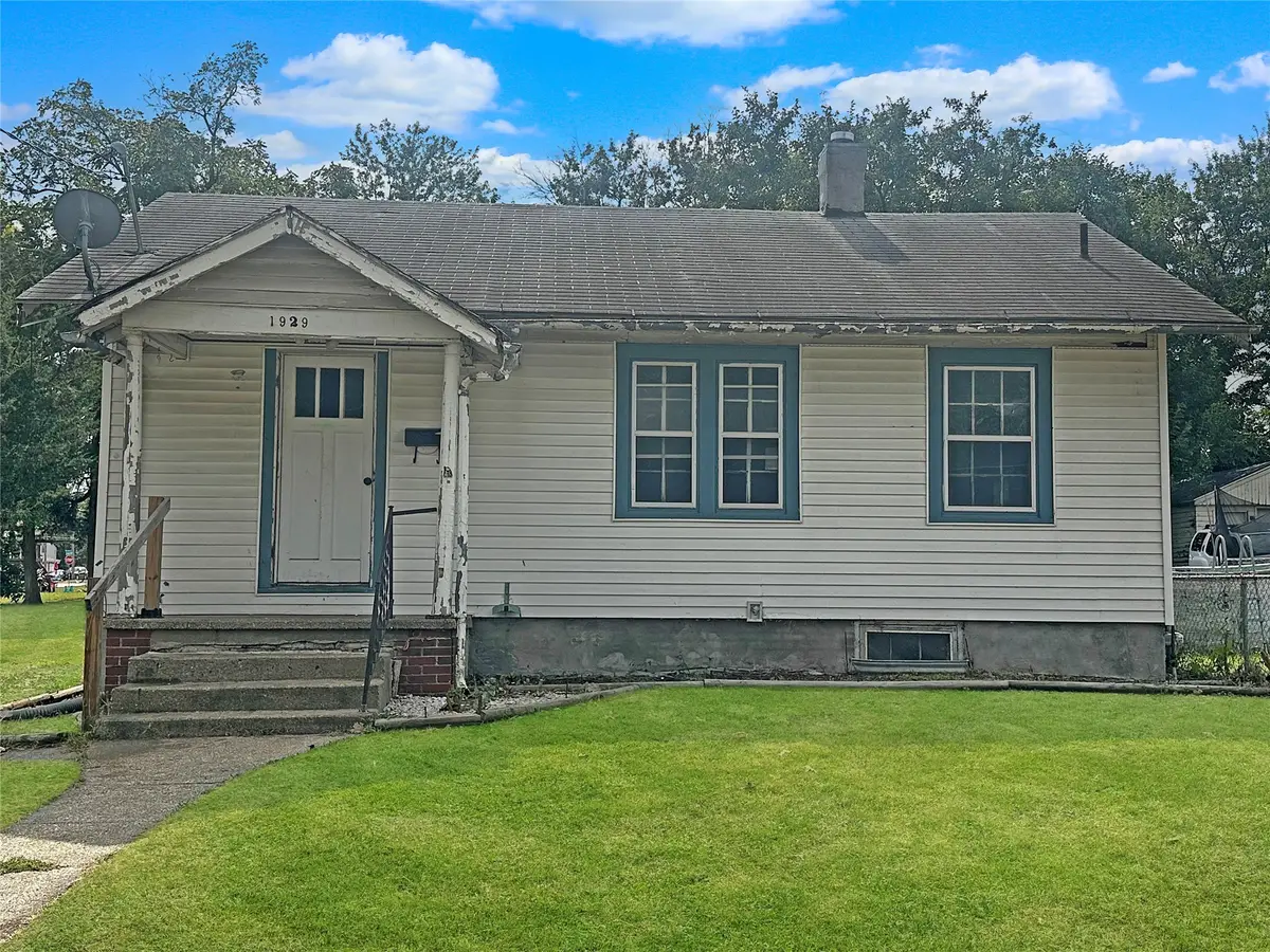 1929 Burson Street, Des Moines, IA 50316 - #1