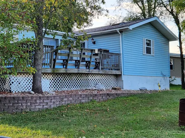 400 N Clinton Street, Albia, IA 52531