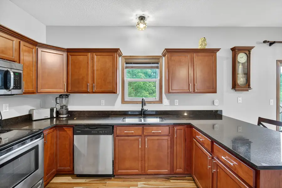 5927 SE 31st Street, Des Moines, IA 50320 - Image #2