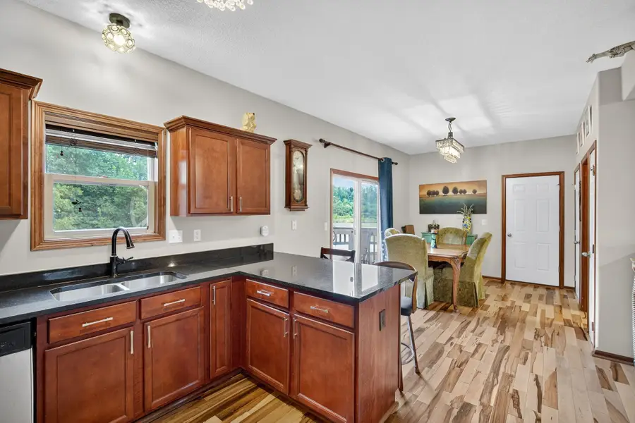 5927 SE 31st Street, Des Moines, IA 50320 - Image #3