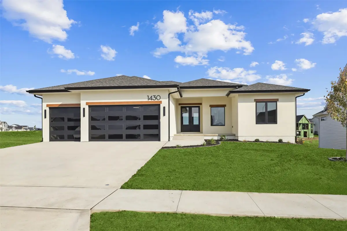 1430 NW Red Oak Drive, Waukee, IA 50263 - Image #1