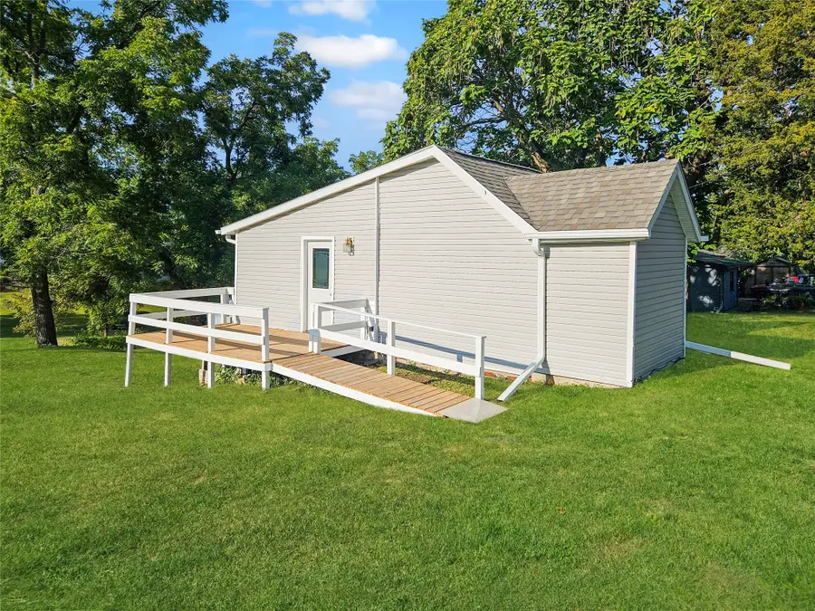 212 Armory Avenue, Chariton, IA 50049 - Image #2
