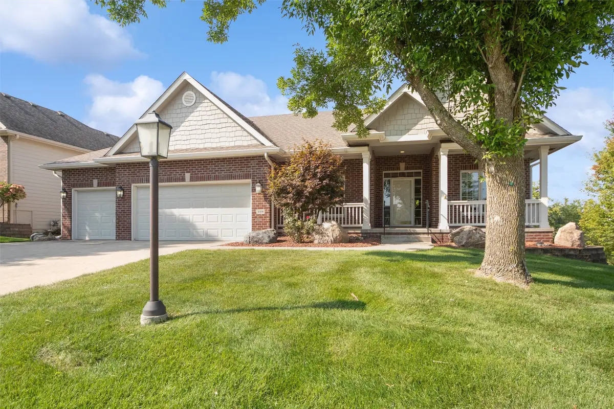 3606 154th Street, Urbandale, IA 50323 - #1