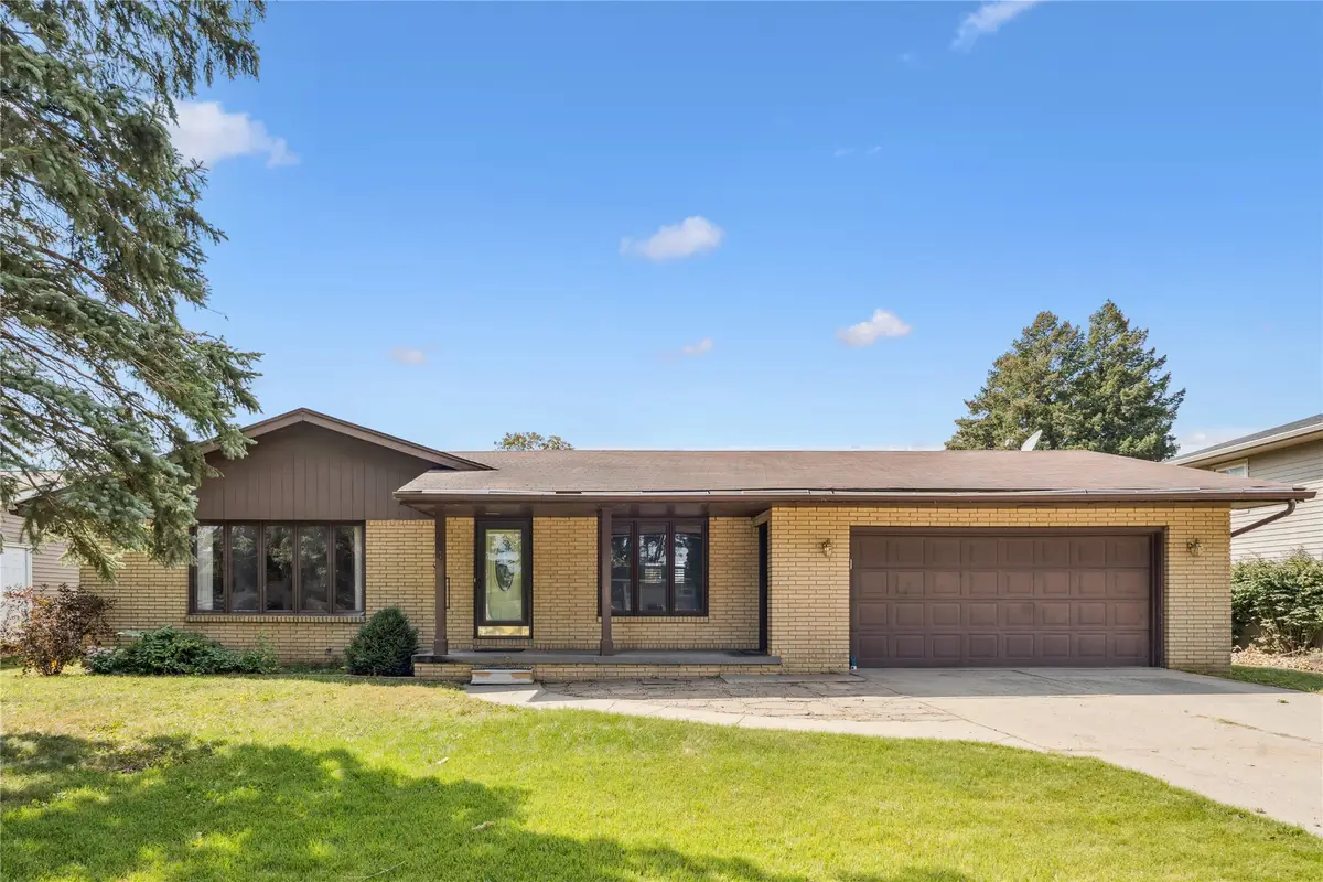 604 N Claire Street, Prairie City, IA 50228 - Image #1