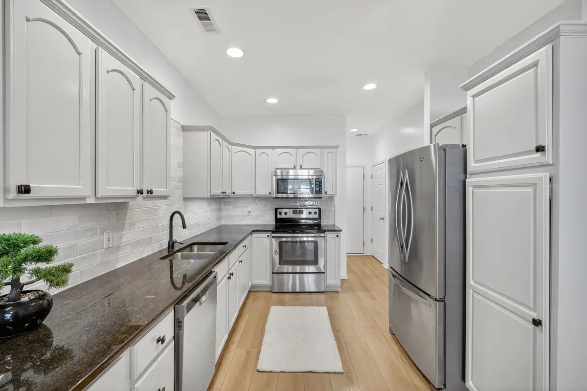 900 67th Street #805, West Des Moines, IA 50266 - Image #1