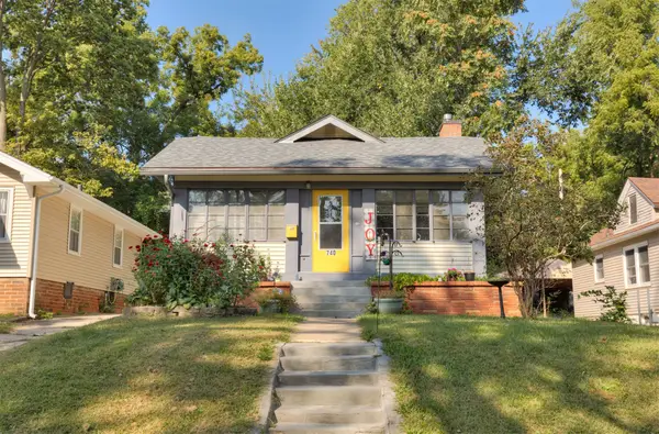 740 34th Street, Des Moines, IA 50312