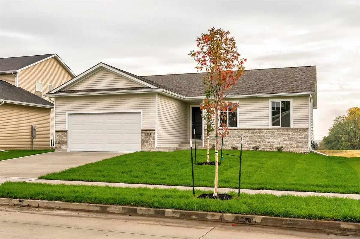 3351 Brook Landing Court, Des Moines, IA 50317 - #1