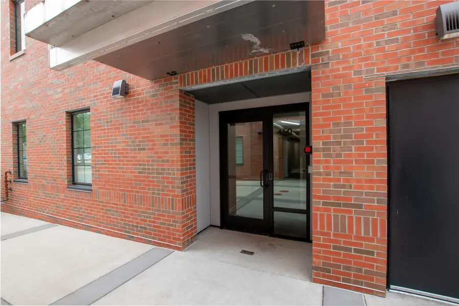450 SW 7th Street #301, Des Moines, IA 50309 - Image #2