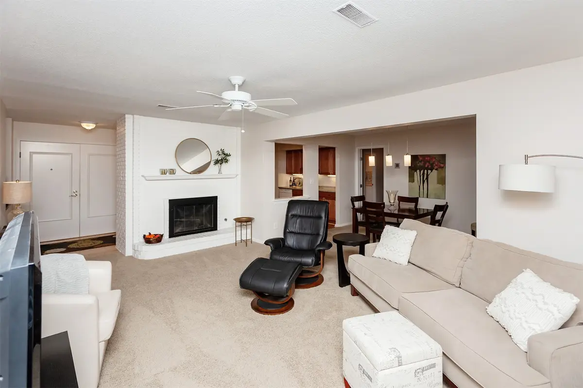 4323 Grand Avenue #216, Des Moines, IA 50312 - Image #1