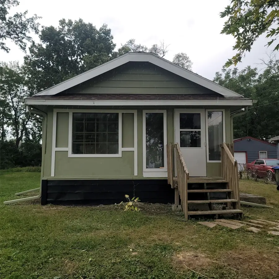 1529 E 19th Street, Des Moines, IA 50316 - Image #2