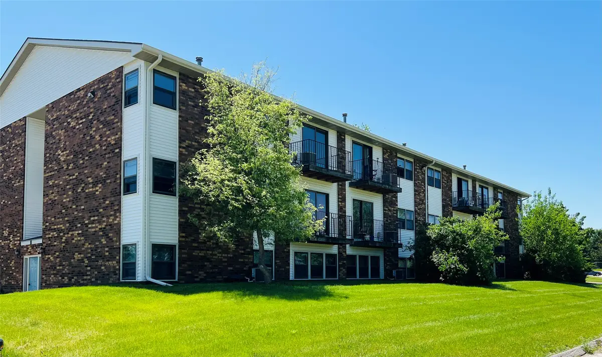 2121 Greene Street, Adel, IA 50003 - Image #1