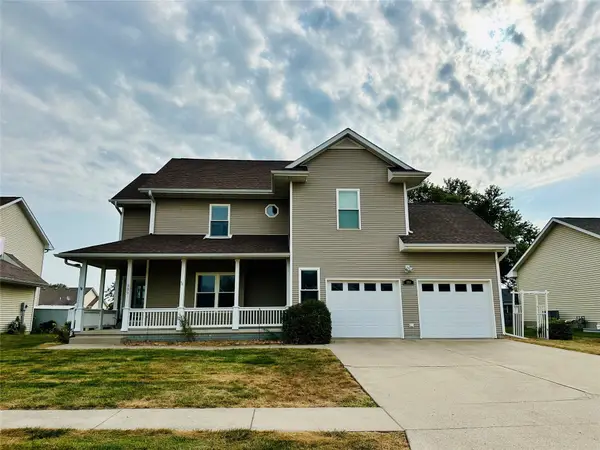 309 N 15th Avenue, Winterset, IA 50273