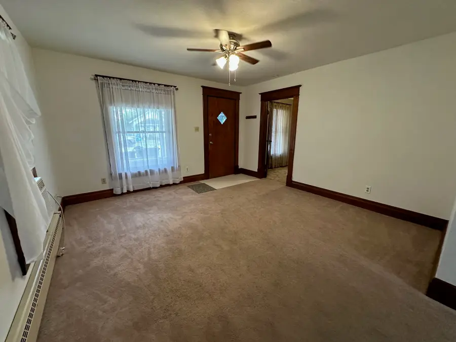 1403 Jackson Street, Redfield, IA 50233 - Image #2